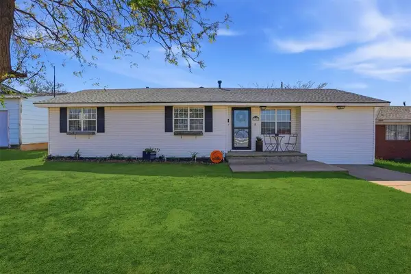 1003 N Hightower Street, Altus, OK 73521