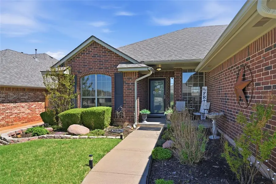 16912 Hardwood Place, Edmond, OK 73012 - #3