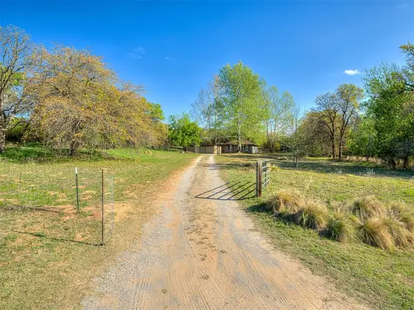 16625 Triple X Circle, Choctaw, OK 73020