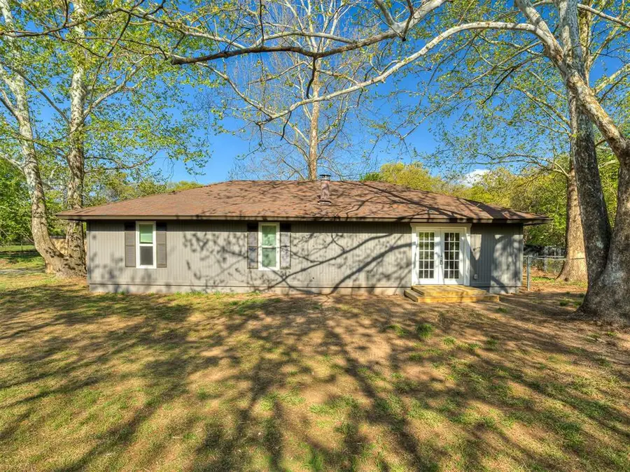 16625 Triple X Circle, Choctaw, OK 73020 - #2