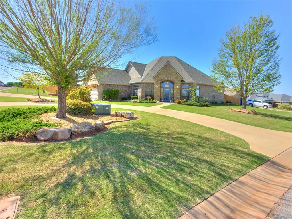 221 Penny Circle, Guthrie, OK 73044 - #1