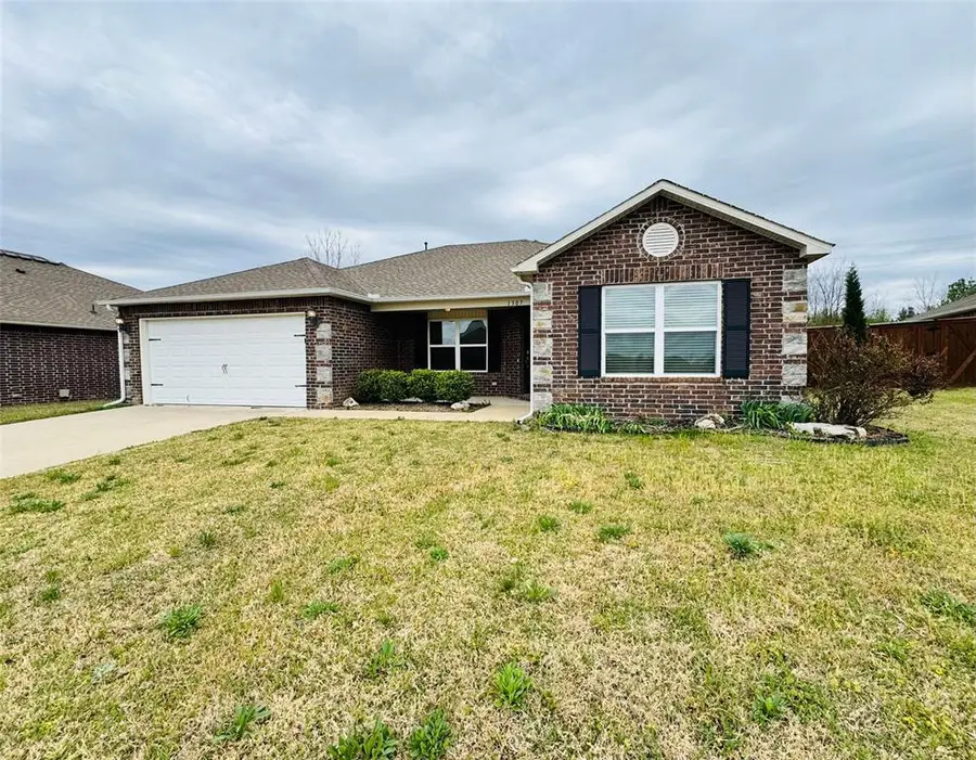 1307 W Missouri Avenue, Claremore, OK 74019 - #2