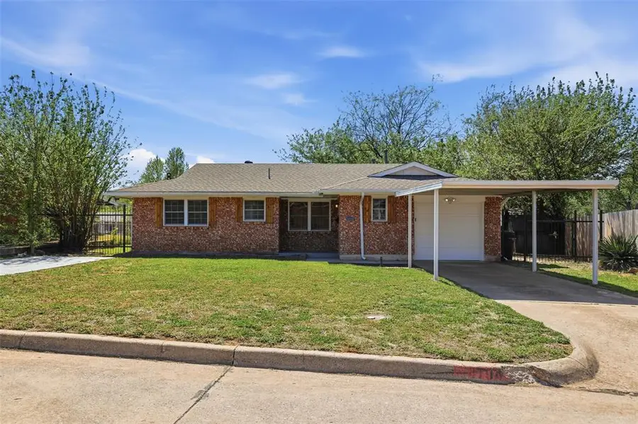 4704 Michael Drive, Del City, OK 73115 - #3