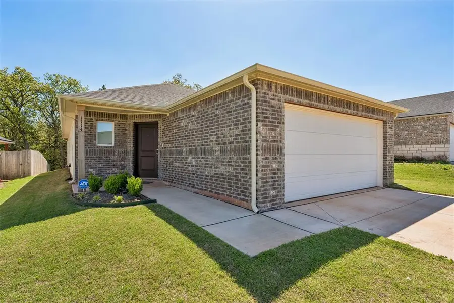 1114 Foal Drive, Guthrie, OK 73044 - #2