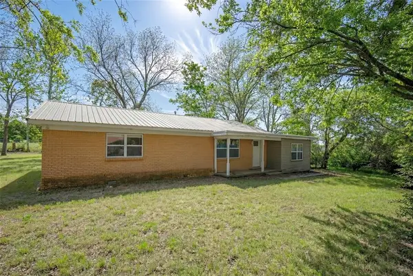 333 Fairlane Avenue, Sulphur, OK 73086
