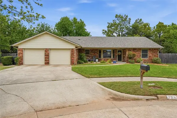 706 Inverness Court, Norman, OK 73072