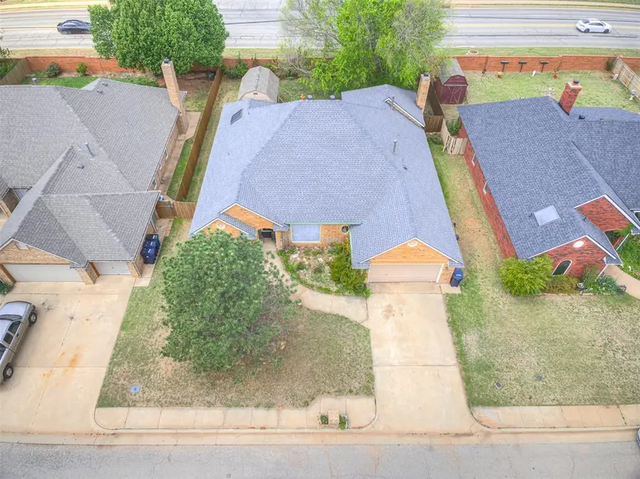 15713 Allegheny Drive, Edmond, OK 73013 - #3