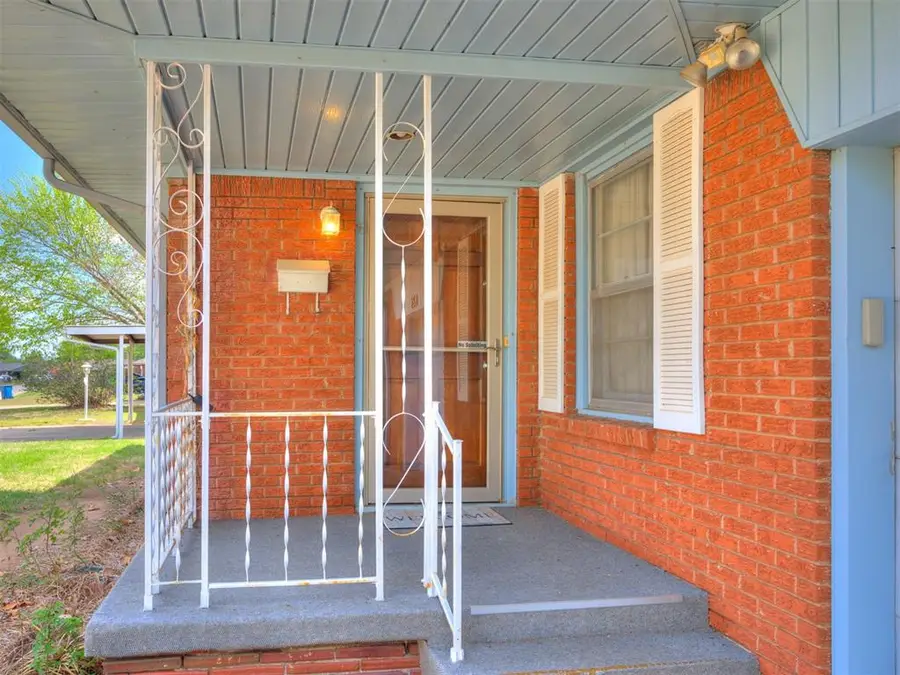 628 E Bouse Drive, Midwest City, OK 73110 - #2