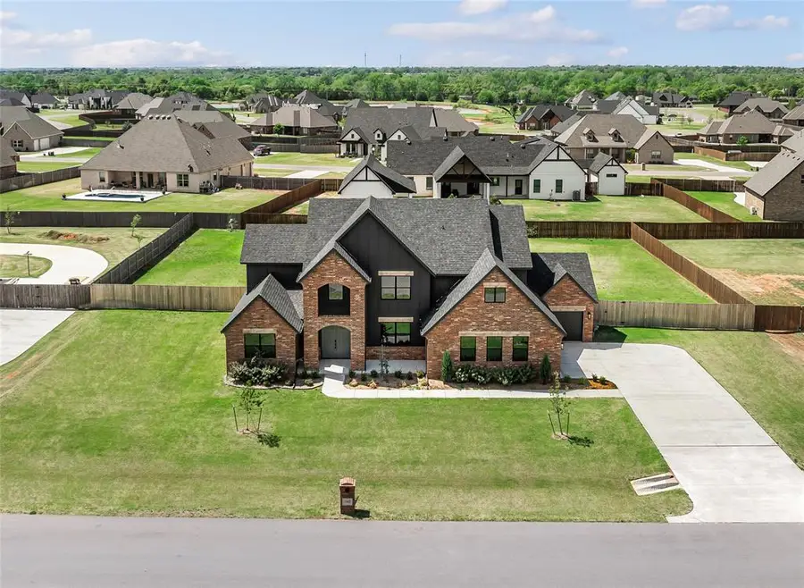 1045 Collis Way, Newcastle, OK 73065 - #3