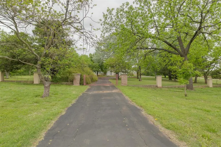 1617 Ridgeway Road, Oklahoma City, OK 73131 - #2