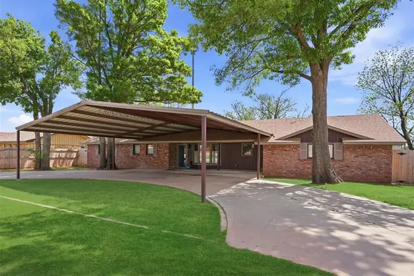 503 E Lincoln Street, Hollis, OK 73550