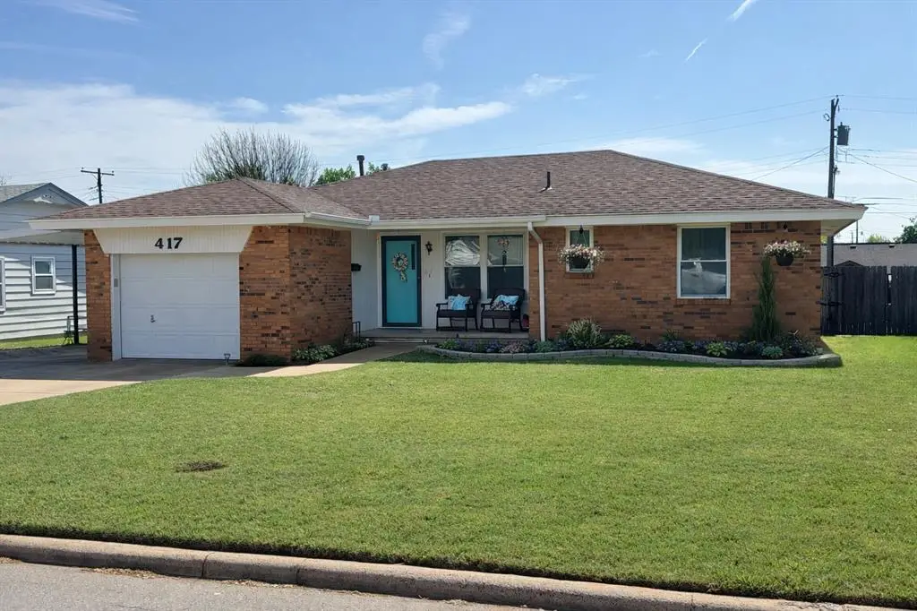 417 S 24th Street, Clinton, OK 73601 - #1