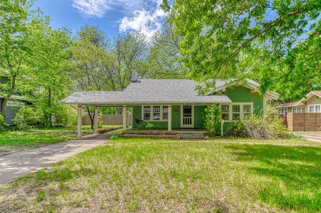 620 Chautauqua Avenue, Norman, OK 73069 - #1