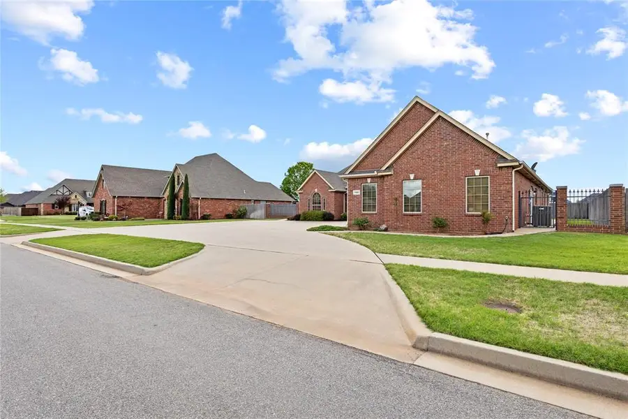 3509 Callaway, Weatherford, OK 73096 - #3