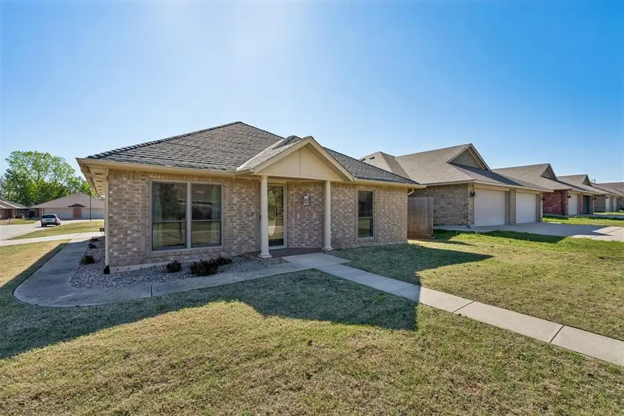 4300 Stonehaven Drive, Del City, OK 73115 - #2