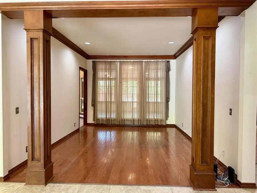 3900 Chickasha, Edmond, OK 73013 - #2