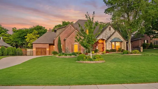 3708 Hunters Creek Road, Edmond, OK 73003