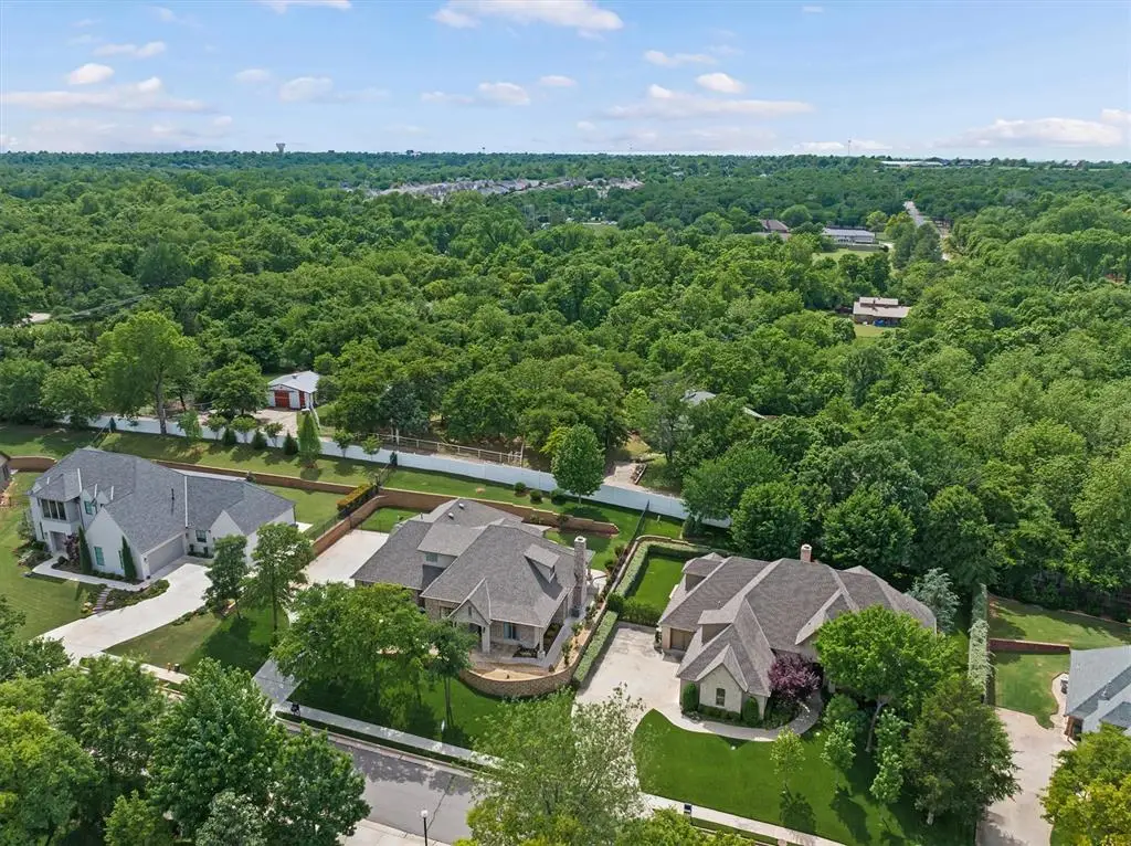 2801 Woodland Creek Drive, Edmond, OK 73034 - #1