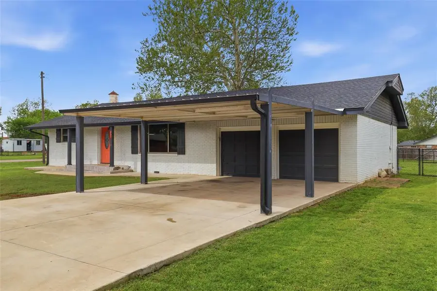 221 S Pybas Street, Washington, OK 73093 - #2