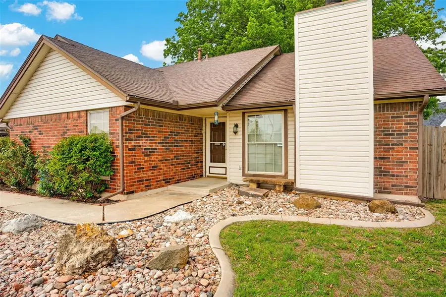 10545 Lou Anna Place, Midwest City, OK 73130 - #2