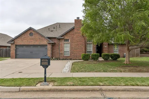 501 Sparrow Hawk, Edmond, OK 73003
