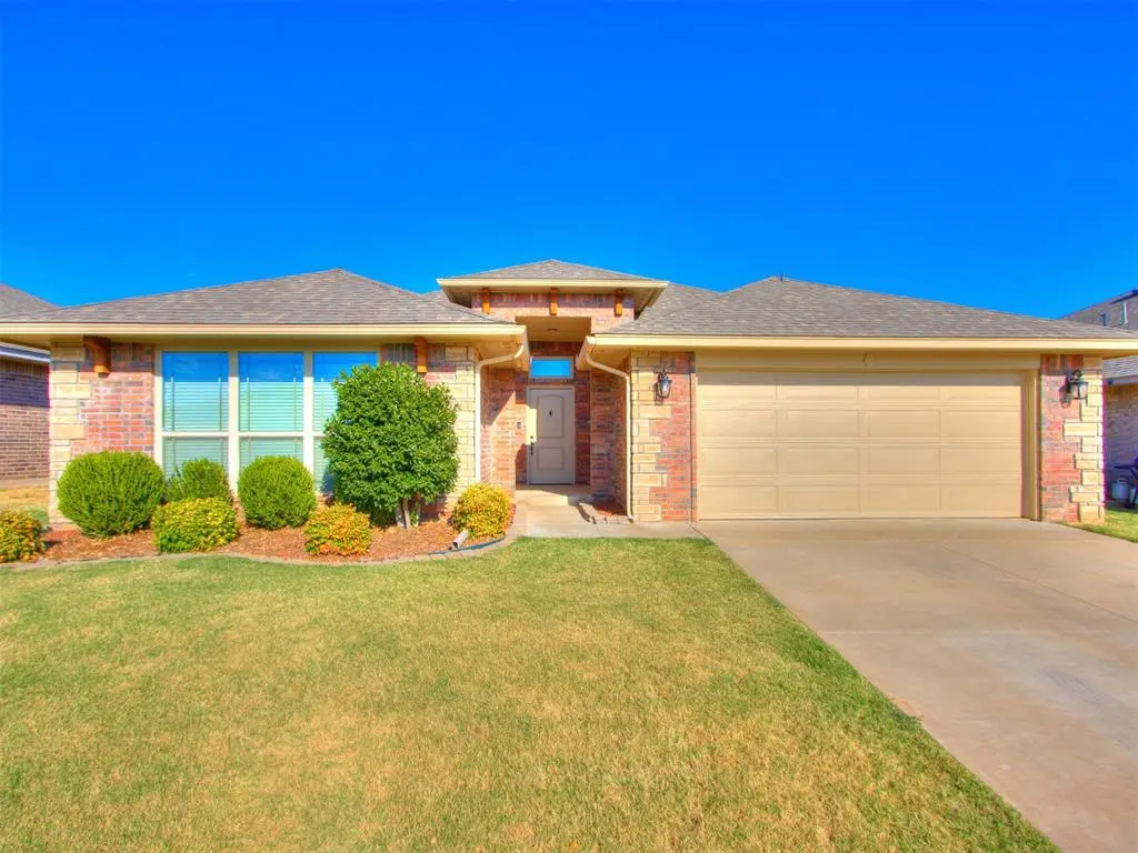 1104 Hickory Creek Drive, Yukon, OK 73099 - #1