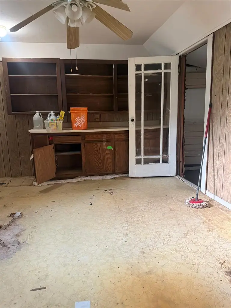 415 SE 23rd Street, Oklahoma City, OK 73129 - #3