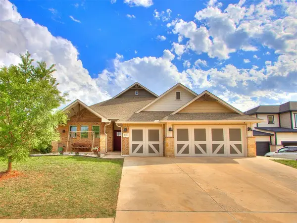 8216 NW 152nd Terrace, Edmond, OK 73013