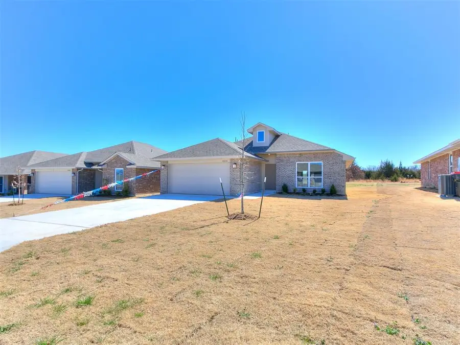 20674 Brush Creek Boulevard, Harrah, OK 73045 - #2