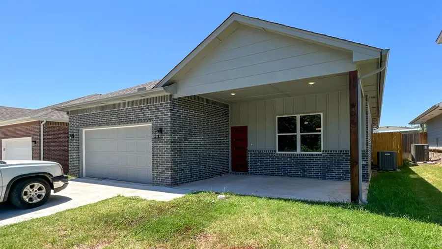 605 Remington Avenue, Jones, OK 73049 - #2