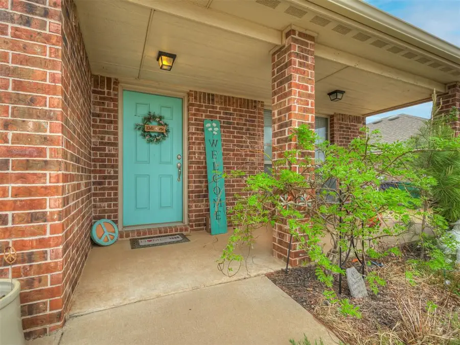 9505 Timberwind Lane, Yukon, OK 73099 - #2