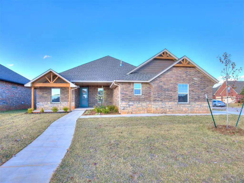 2915 Summit Hollow Circle, Norman, OK 73071 - #1