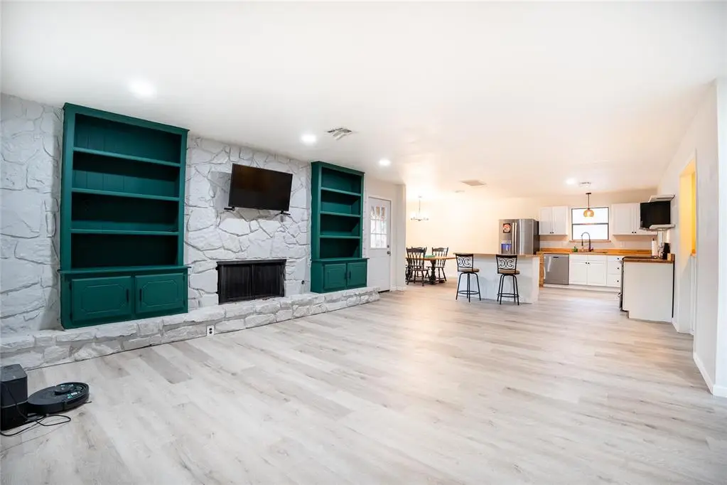 8305 NW 115th Street, Oklahoma City, OK 73162 - #1