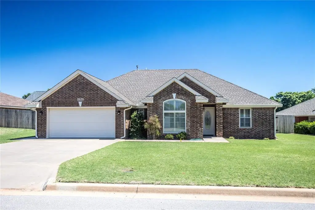 1828 Linwood, Weatherford, OK 73096 - #1