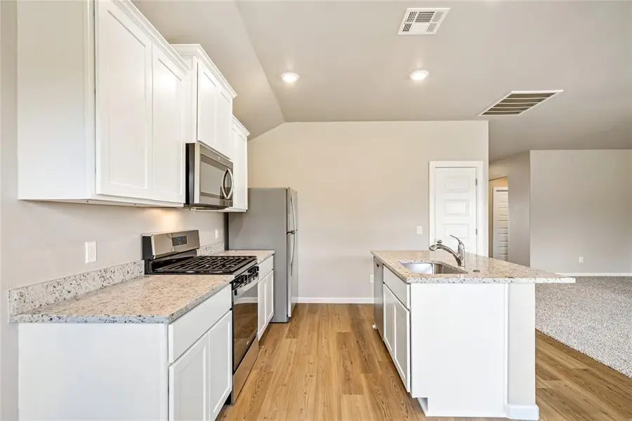 2103 Palmatum Road, El Reno, OK 73036 - #3