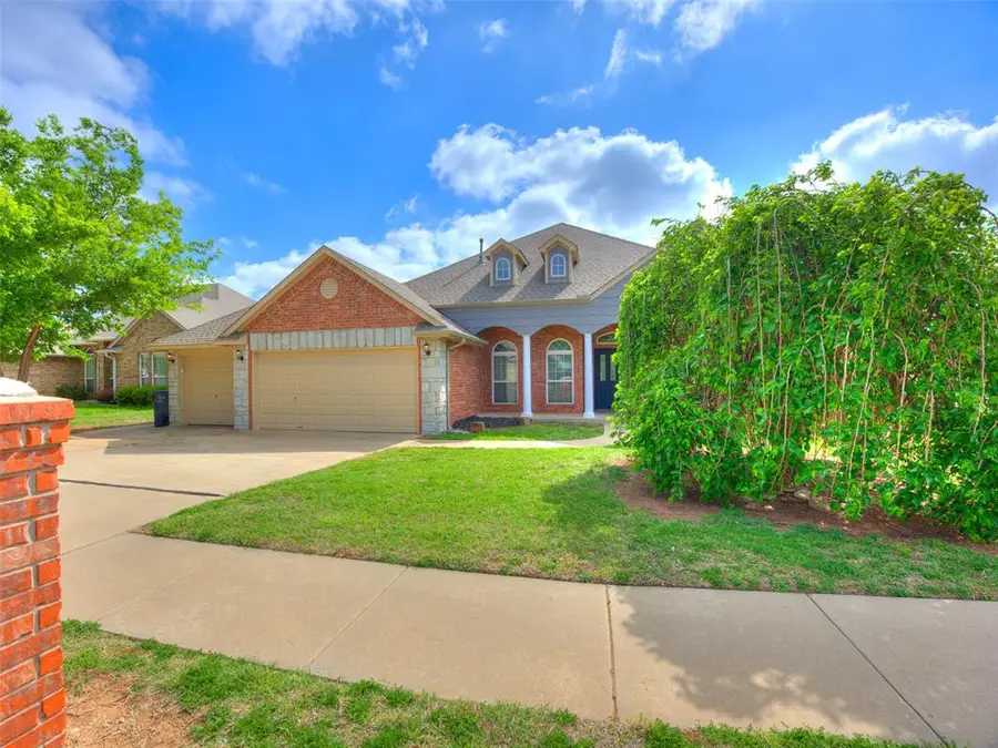 16108 Bravado Place, Edmond, OK 73013 - #3