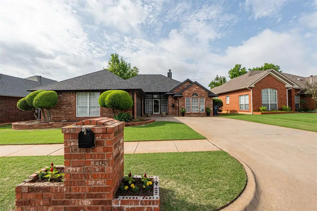 6724 NW 130th Street, Oklahoma City, OK 73142 - #1