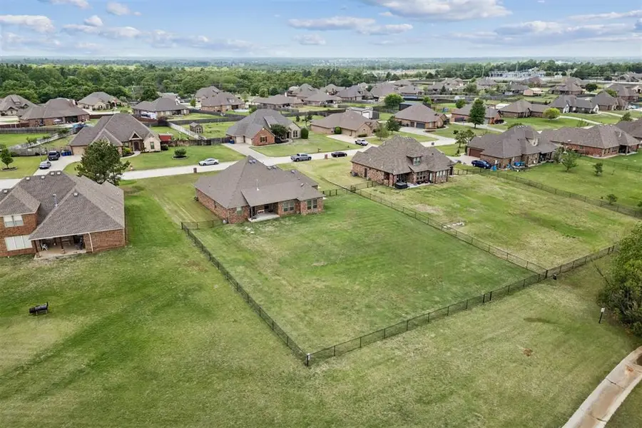 752 Sterling Drive, Choctaw, OK 73020 - #2