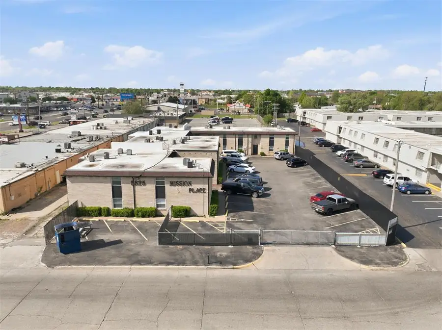 5825 NW 34th Street, Oklahoma City, OK 73122 - #2