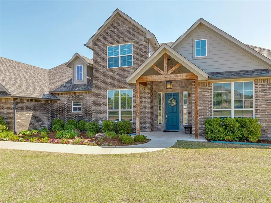 15218 Colonia Bella Drive, Edmond, OK 73013 - #2