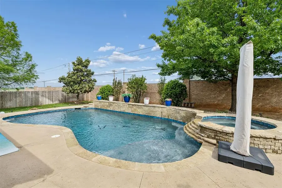 409 Oak Summit Road, Edmond, OK 73025 - #3