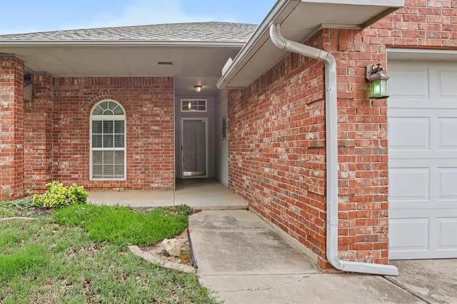 3825 Pamela Lane, Yukon, OK 73099 - #3