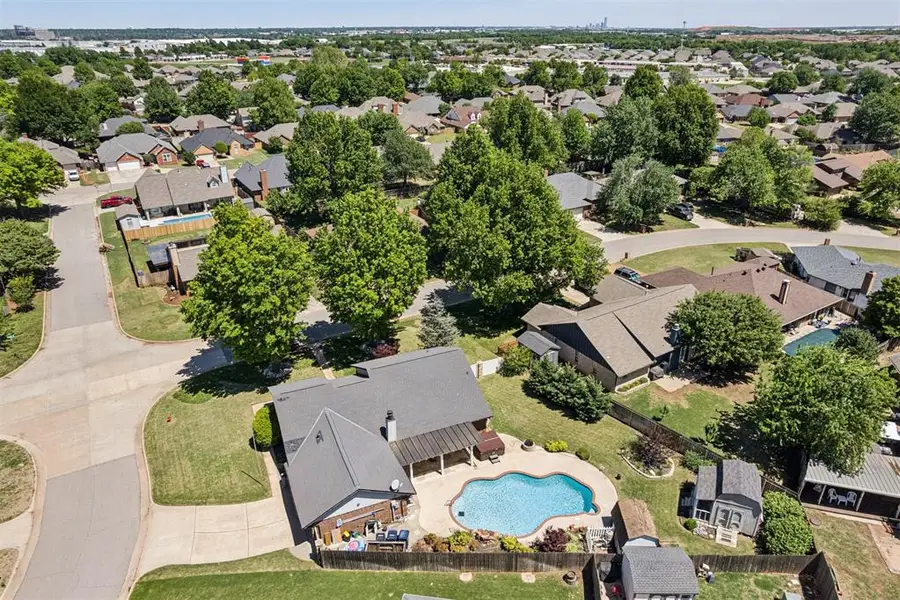 10020 Leeds Drive, Yukon, OK 73099 - #3