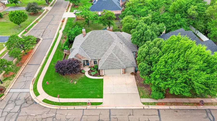 3601 Huntsman Road, Edmond, OK 73003 - #2