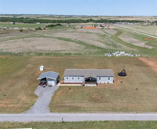 130 Hydro Hills Road, Hydro, OK 73048