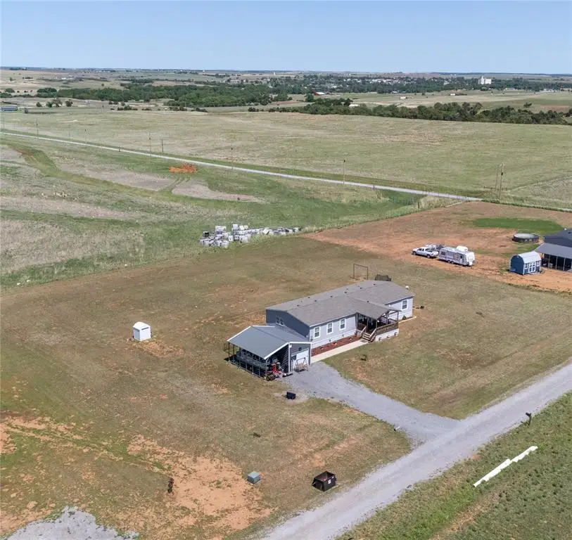 130 Hydro Hills Road, Hydro, OK 73048 - #2