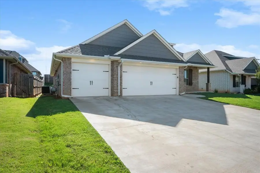 3508 Grady Lane, Moore, OK 73160 - #3