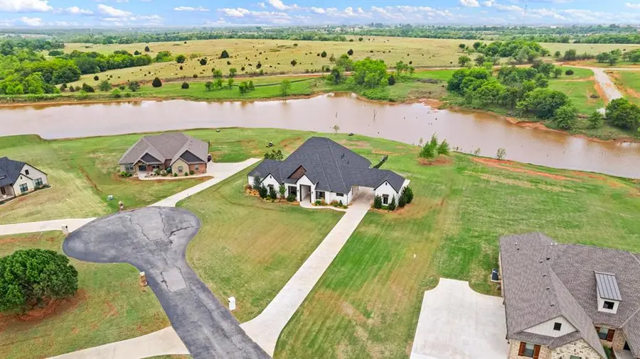 2182 County Street 2945, Blanchard, OK 73010 - #2