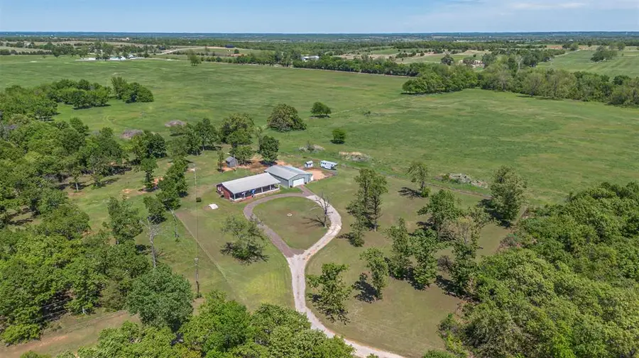 118 Cottonwood Drive, McLoud, OK 74851 - #2