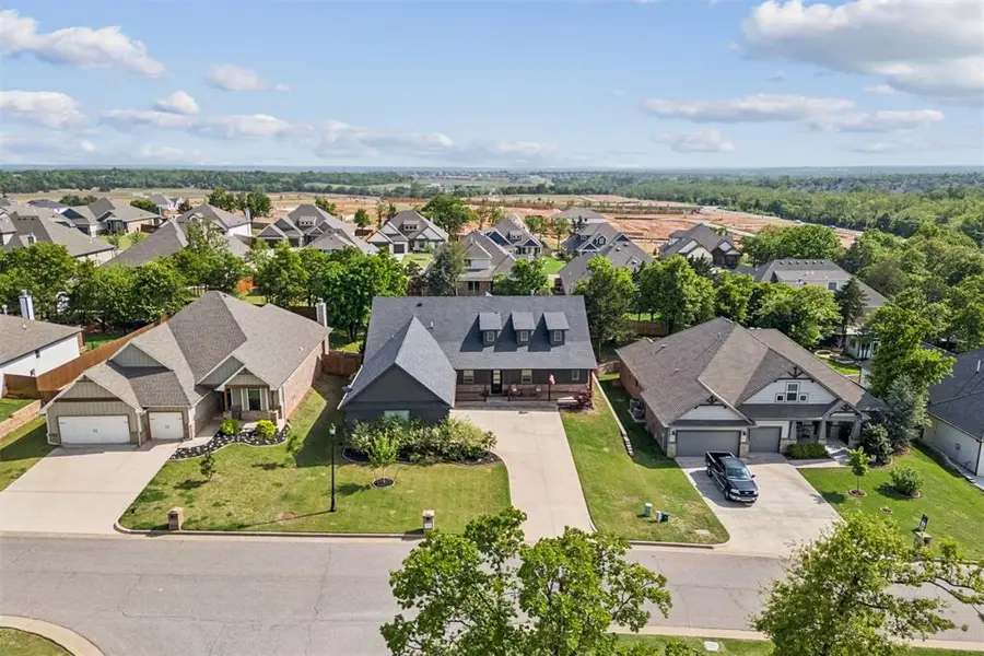 8624 Snow Court, Edmond, OK 73007 - #2